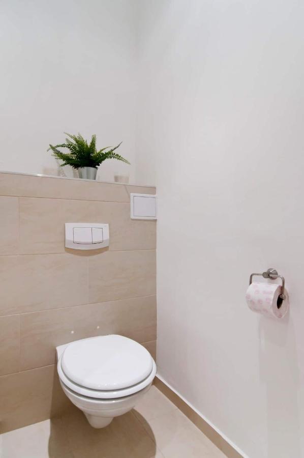 ⍟luxurious And Bright⍟ 5 Min Walk To City Center Appartement