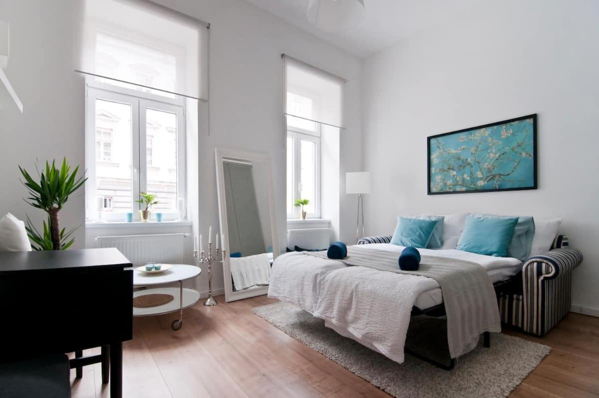 ⍟luxurious And Bright⍟ 5 Min Walk To City Center Wenen