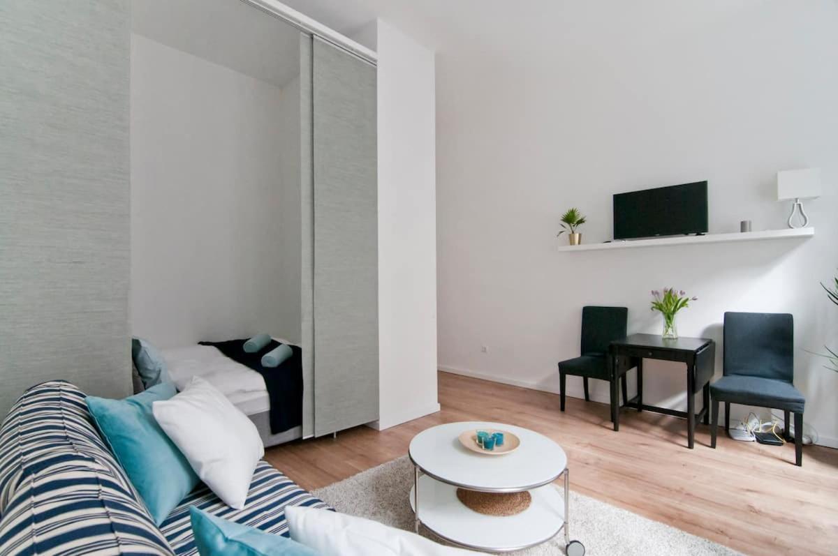 Appartement ⍟luxurious And Bright⍟ 5 Min Walk To City Center Wenen